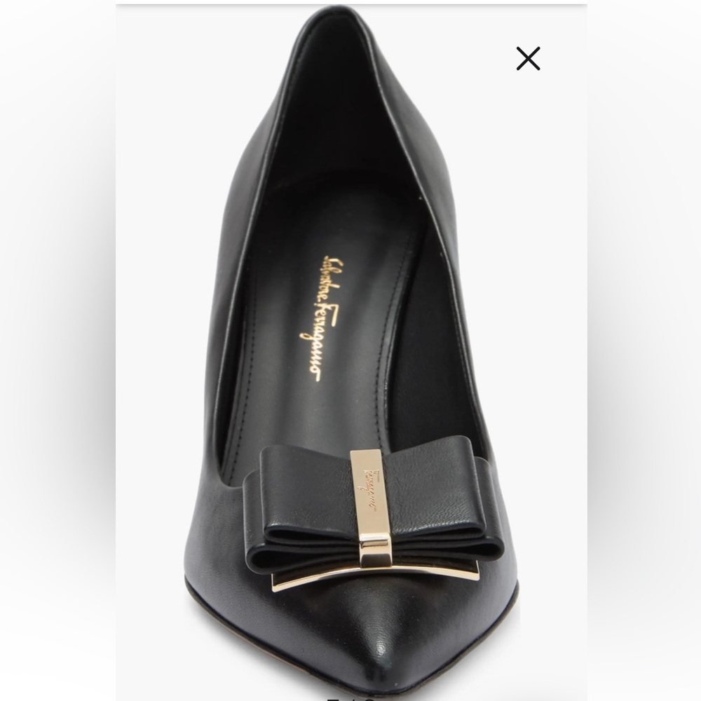 Salvatore Ferragamo Zeri Double Bow Black Heels with Gold Accents, NWOT size 7.5